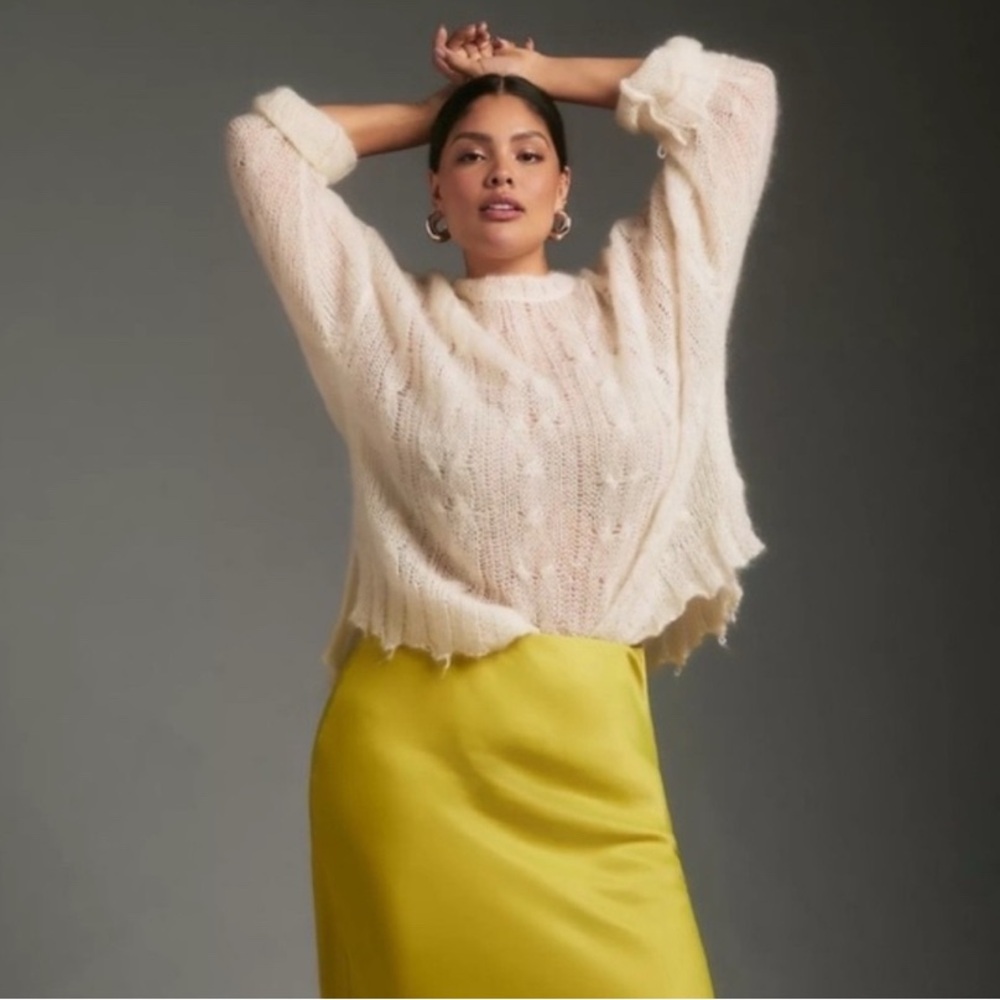 Anthropologie The Posey Stitchy Distressed Sweater Size M in White